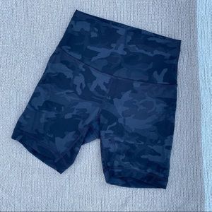 Lululemon Wunder Train shorts